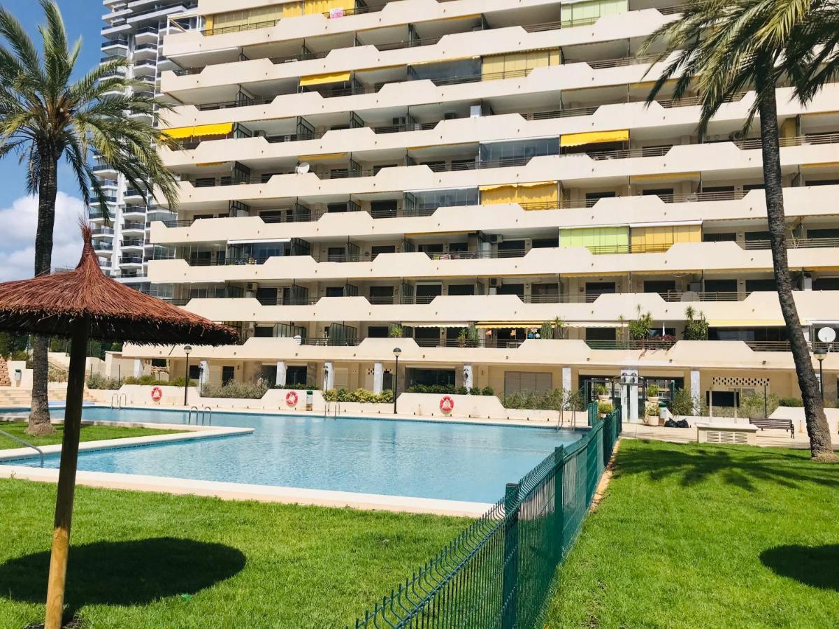 Edificio Calpplace Buitenkant foto